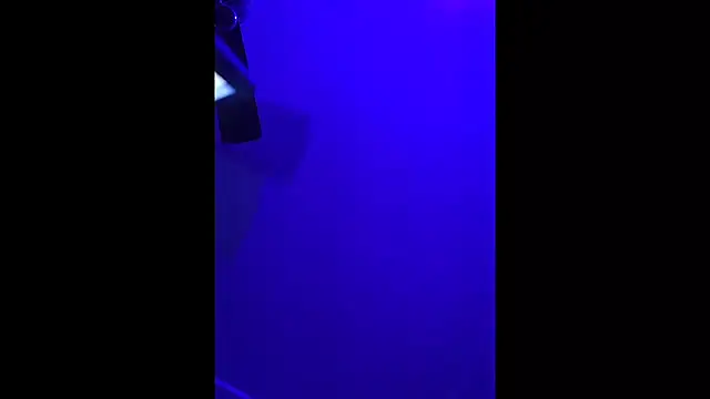 nakedtony81 online show from January 12, 2:00 pm