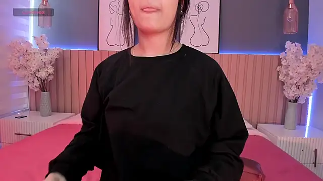 Megan mooree  online show from February 7, 12:39 pm