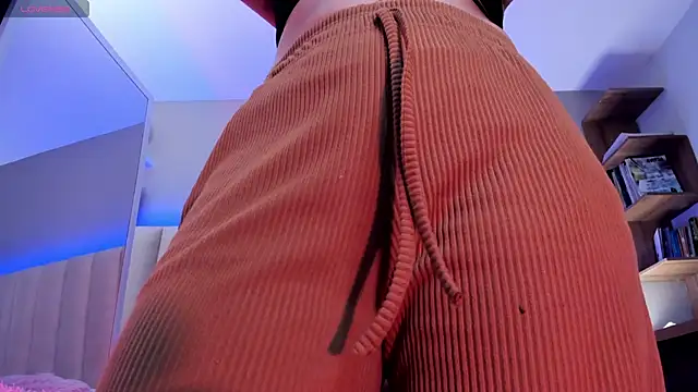 Megan mooree  online show from February 19, 12:11 pm