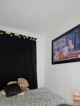 Antonella2 m online show from December 6, 11:11 am