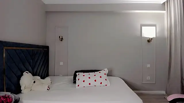 oxxx me online show from November 4, 7:51 am