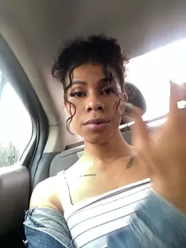 bloom444 online show from November 8, 7:56 pm