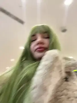 Holly Molii online show from January 9, 5:23 am