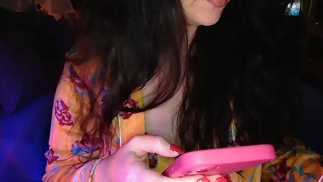 CronacaErotica online show from February 7, 11:45 pm