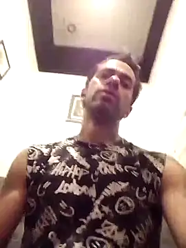 Snapshot of 1Amarguetix chatting on December 18, 11:24 am 1Amarguetix online show from December 18, 11:24 am