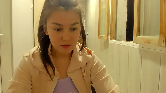 Snapshot of LunaXmii chatting on September 23, 8:12 pm LunaXmii online show from September 23, 8:12 pm