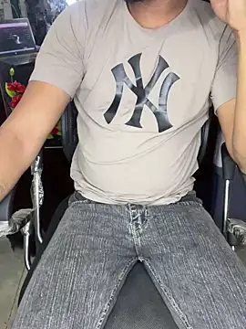 sexyboy09 online show from December 21, 6:02 pm