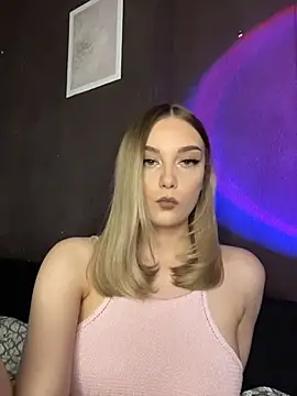 Alisa Rise online show from April 12, 5:29 pm