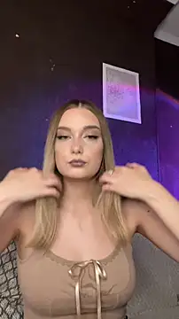 Alisa Rise online show from July 5, 5:31 pm