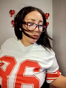 alexxaa96 online show from February 19, 2:23 am