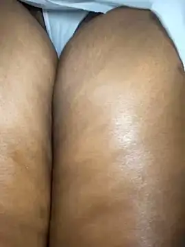 Curveysinaa online show from February 22, 5:13 pm