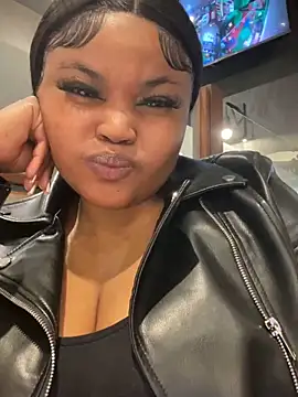 Curveysinaa online show from March 18, 5:53 pm