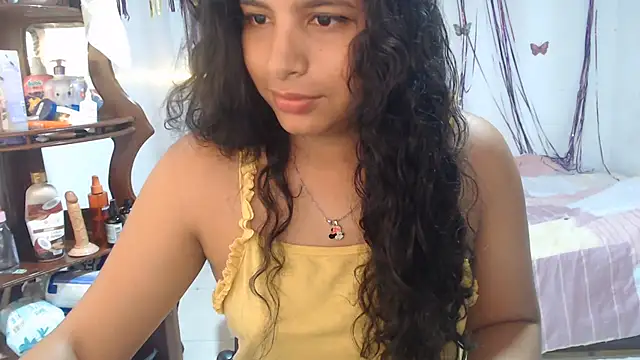 Snapshot of sexyhot20xxx chatting on May 27, 5:15 am sexyhot20xxx online show from May 27, 5:15 am