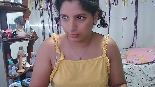 Snapshot of sexyhot20xxx chatting on June 18, 5:41 am sexyhot20xxx online show from June 18, 5:41 am