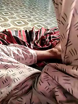 William390 online show from December 9, 11:04 am