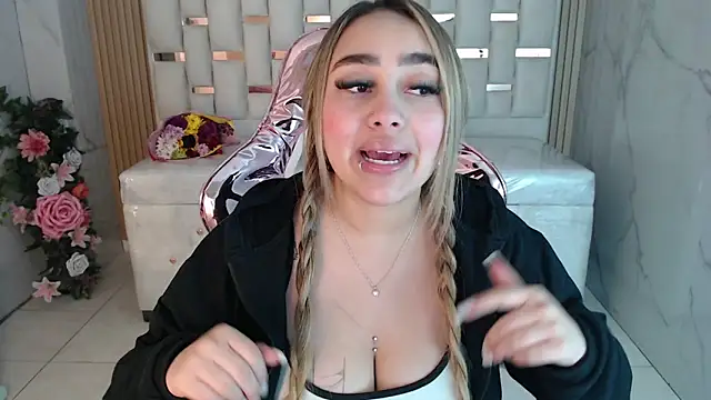 merloth sub online show from February 15, 9:16 am