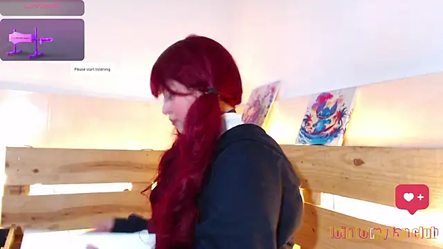 Snapshot of Bitsy_Messy chatting on November 27, 12:13 am Bitsy Messy online show from November 27, 12:13 am