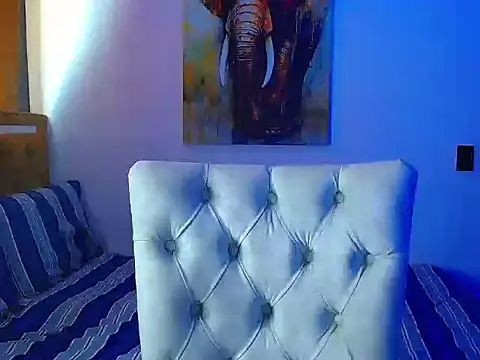 Velk hot online show from March 3, 1:17 pm