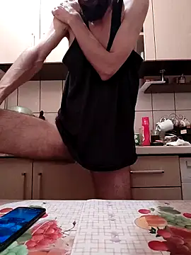 Snapshot of vulpe8400 chatting on February 23, 10:09 pm vulpe8400 online show from February 23, 10:09 pm