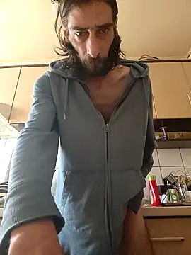 Snapshot of vulpe8400 chatting on September 15, 10:04 am vulpe8400 online show from September 15, 10:04 am