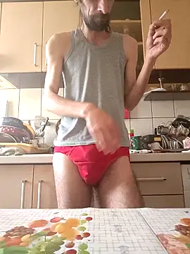 Snapshot of vulpe8400 chatting on January 6, 9:46 am vulpe8400 online show from January 6, 9:46 am