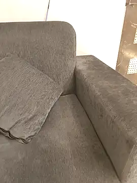 Snapshot of beby_girLL chatting on February 21, 8:37 am beby girLL online show from February 21, 8:37 am