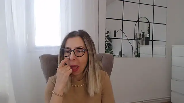 SukyGirl online show from January 23, 10:32 am