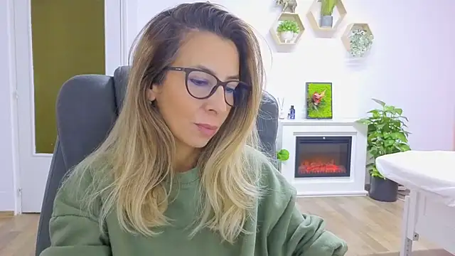 SukyGirl online show from October 13, 7:41 am