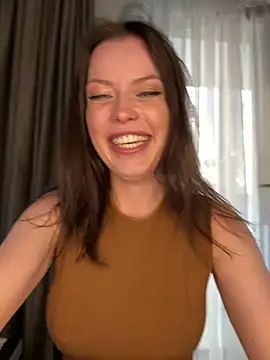 Snapshot of AylaRed chatting on February 7, 2:26 pm AylaRed online show from February 7, 2:26 pm