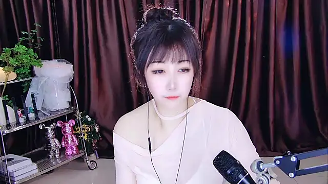 Snapshot of xiaoya666--baby chatting on February 22, 2:19 pm xiaoya666--baby online show from February 22, 2:19 pm