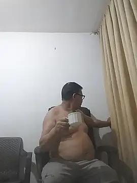 catatunboculion online show from February 4, 9:15 am