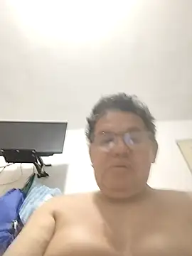 Snapshot of catatunboculion chatting on July 13, 2:47 am catatunboculion online show from July 13, 2:47 am