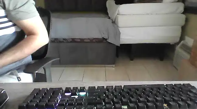 Snapshot of cryptoman1119 chatting on February 27, 7:26 pm cryptoman1119 online show from February 27, 7:26 pm