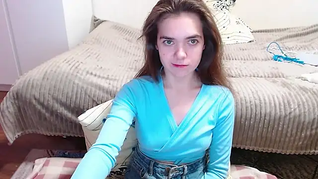 Snapshot of SallyMkn chatting on December 4, 3:54 pm SallyMkn online show from December 4, 3:54 pm