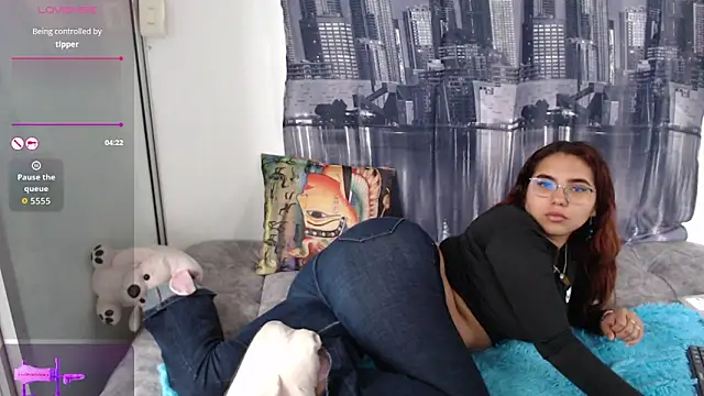 Miapeyton online show from September 27, 8:36 pm