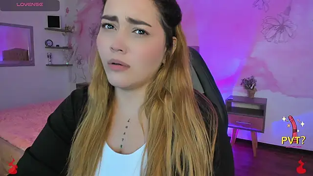 Lucia star   online show from February 13, 5:48 am