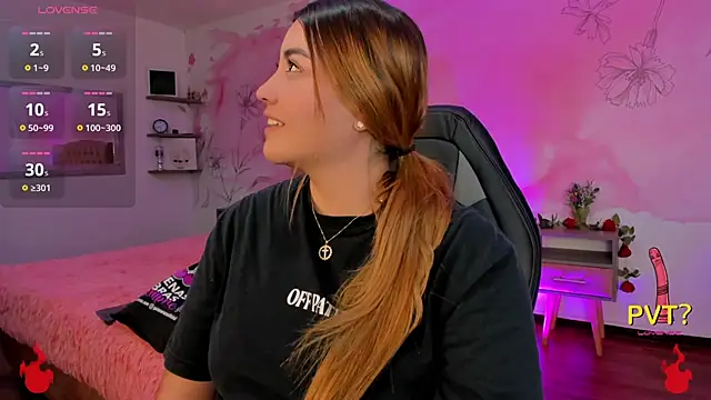 Lucia star   online show from March 19, 6:46 am