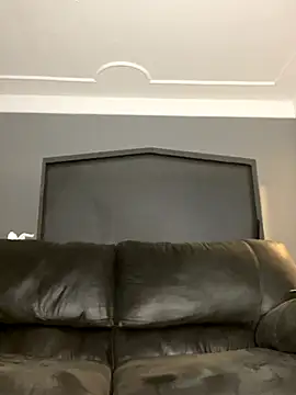 Festivitiesking1 online show from November 8, 11:36 pm