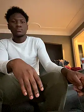 Festivitiesking1 online show from November 11, 1:11 pm