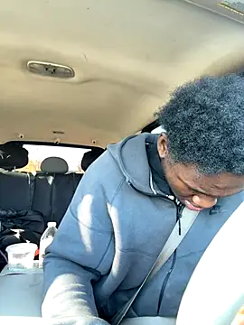 Festivitiesking1 online show from November 13, 3:55 pm