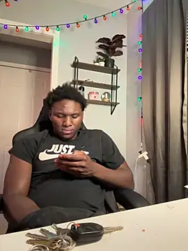 Festivitiesking1 online show from November 14, 4:00 am