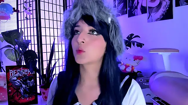 julyana  online show from September 16, 3:13 pm