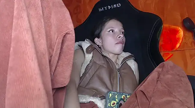 sweetdam12 online show from February 22, 10:20 pm