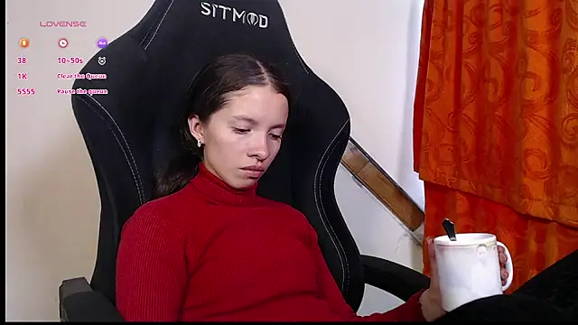 sweetdam12 online show from March 8, 8:14 pm