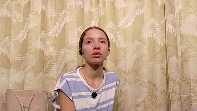 sweetdam12 online show from September 10, 3:01 pm