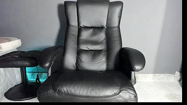 Brock hurn1 online show from October 29, 2:03 am