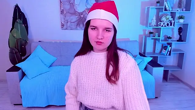 Snapshot of BonneyLove chatting on December 9, 8:23 pm BonneyLove online show from December 9, 8:23 pm