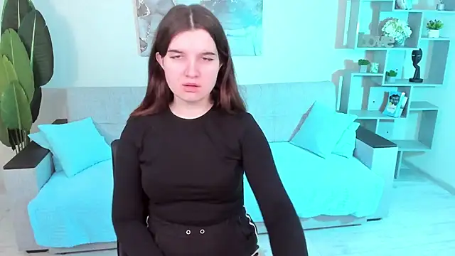 Snapshot of BonneyLove chatting on January 24, 7:18 pm BonneyLove online show from January 24, 7:18 pm