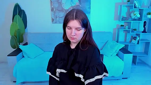 Snapshot of BonneyLove chatting on February 16, 9:16 pm BonneyLove online show from February 16, 9:16 pm