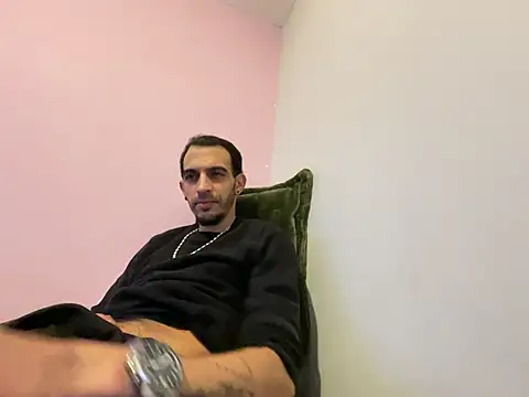 Rebeu313 online show from February 8, 2:37 am